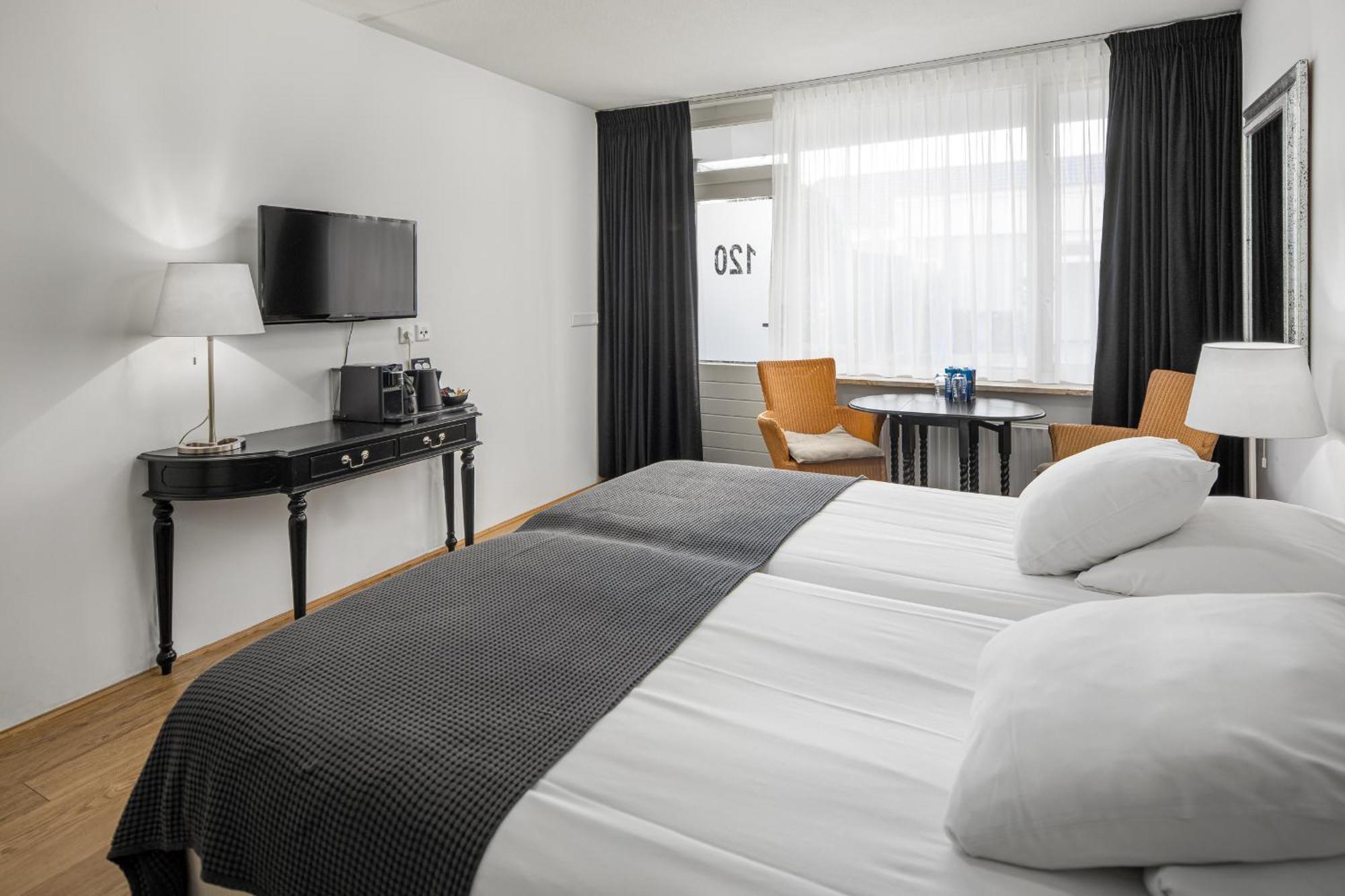 Strandhotel Hotel 3*